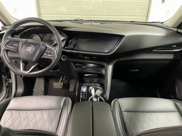 Used 2023 Buick Envision Avenir image 16