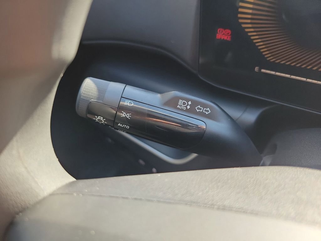 New 2026 Kia K4 LXS image 27