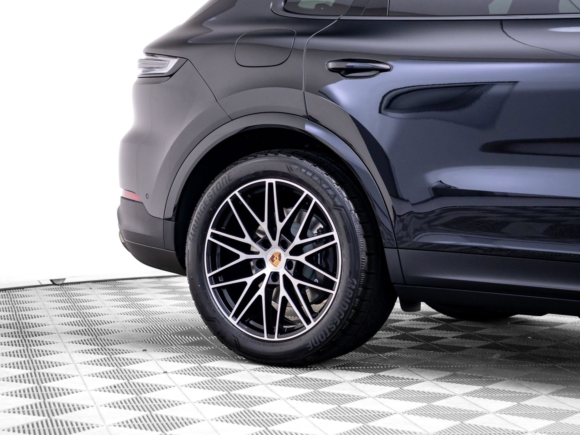 New 2026 Porsche Cayenne AWD/4WD image 37