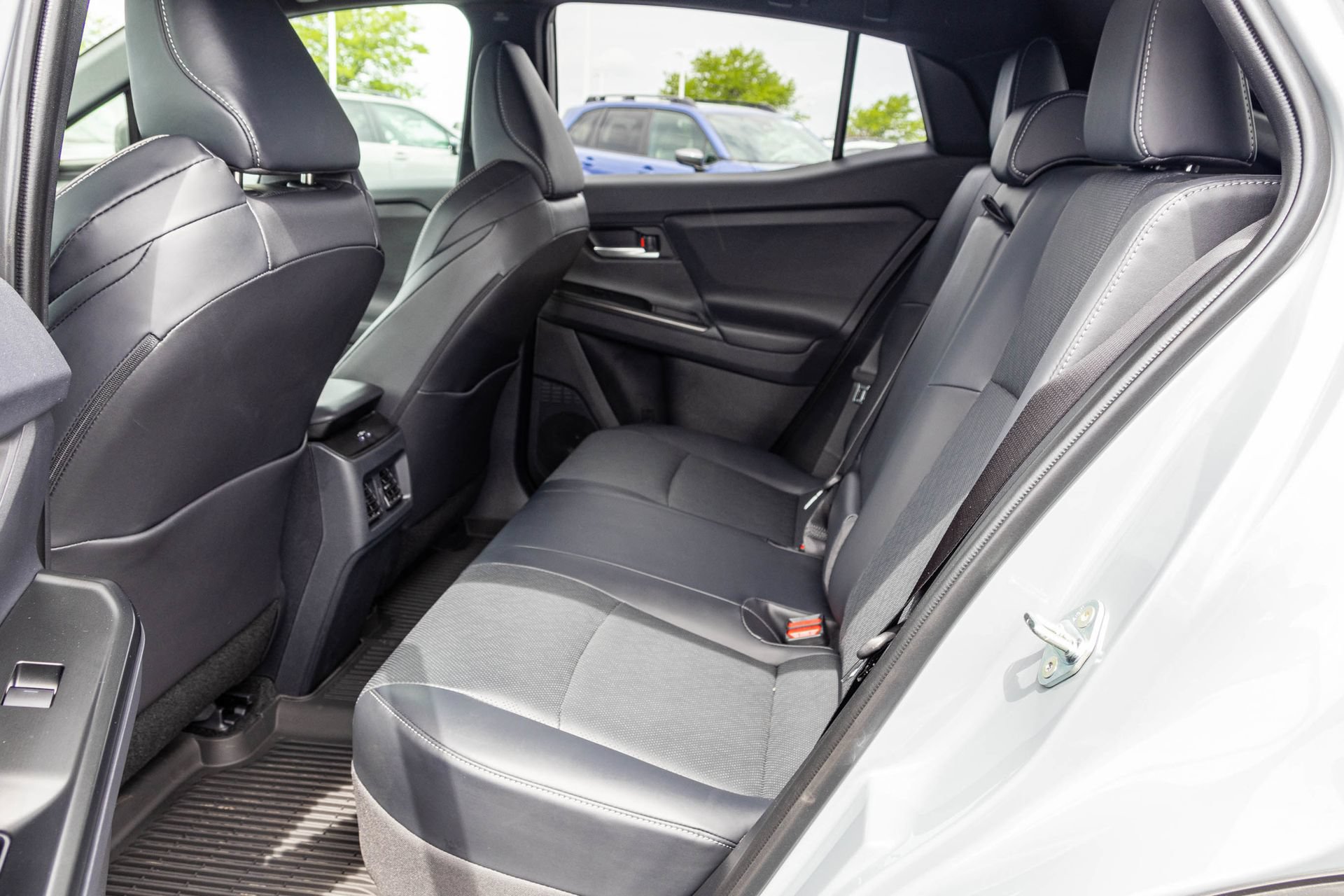 New 2026 Subaru Uncharted AWD image 36
