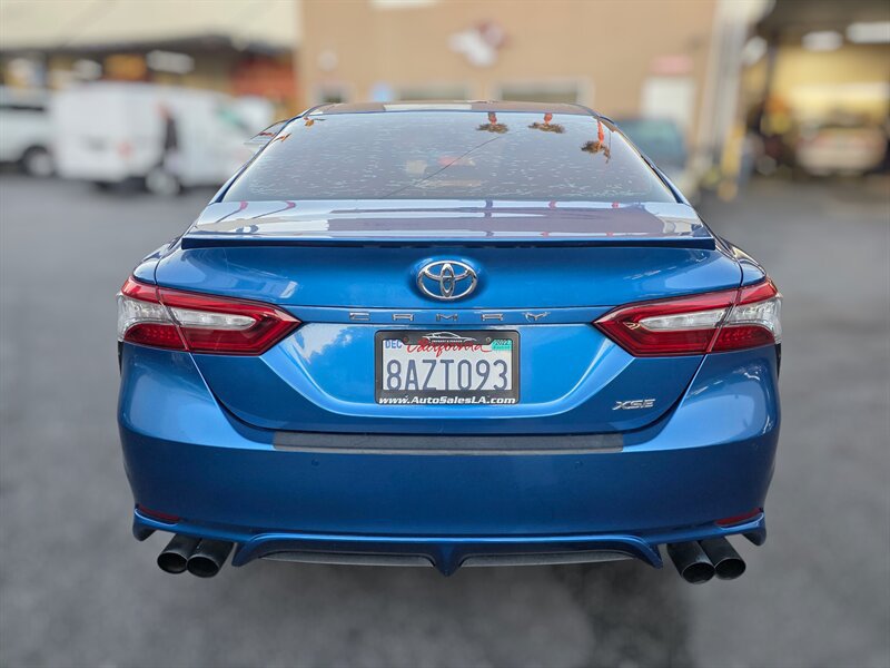 Used 2018 Toyota Camry XSE FWD image 7