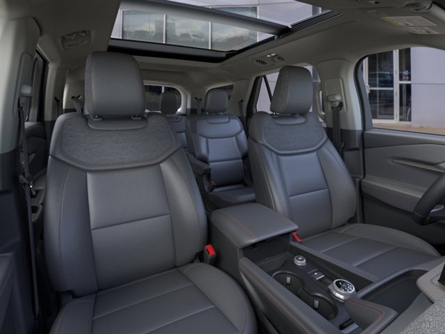 New 2025 Ford Explorer Active w/ Active Comfort Package image 10
