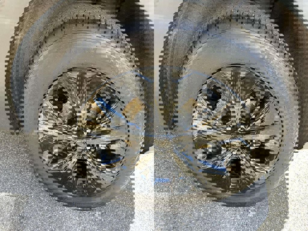 Certified 2025 Kia Sportage X-Line w/ Premium Package image 9