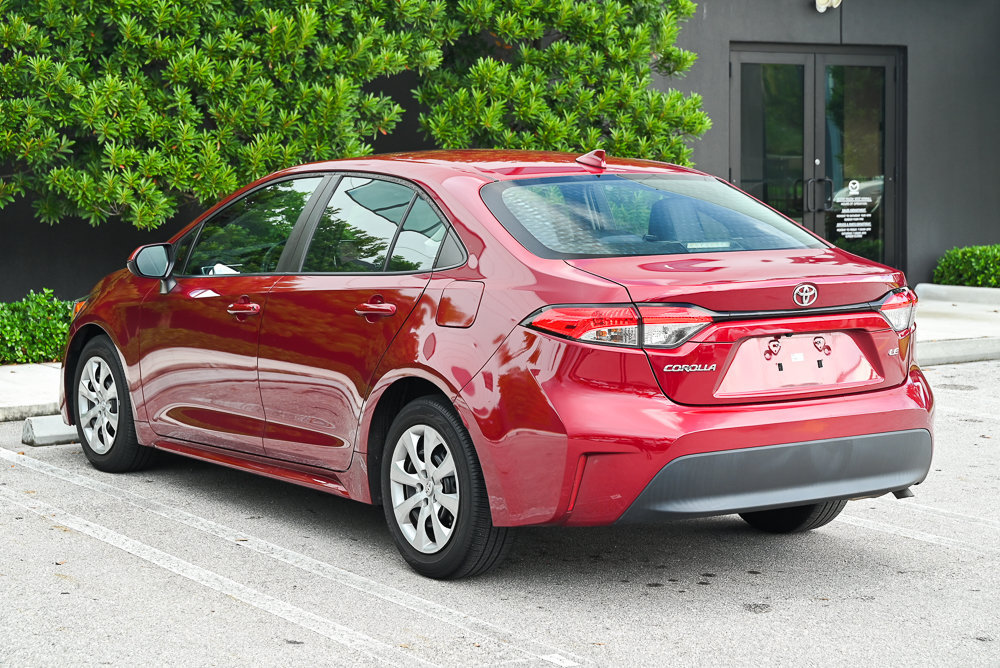 Used 2023 Toyota Corolla LE FWD image 6