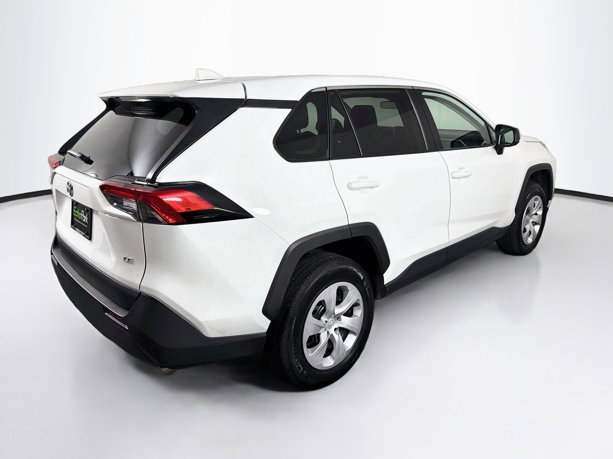 Used 2025 Toyota RAV4 LE FWD image 9