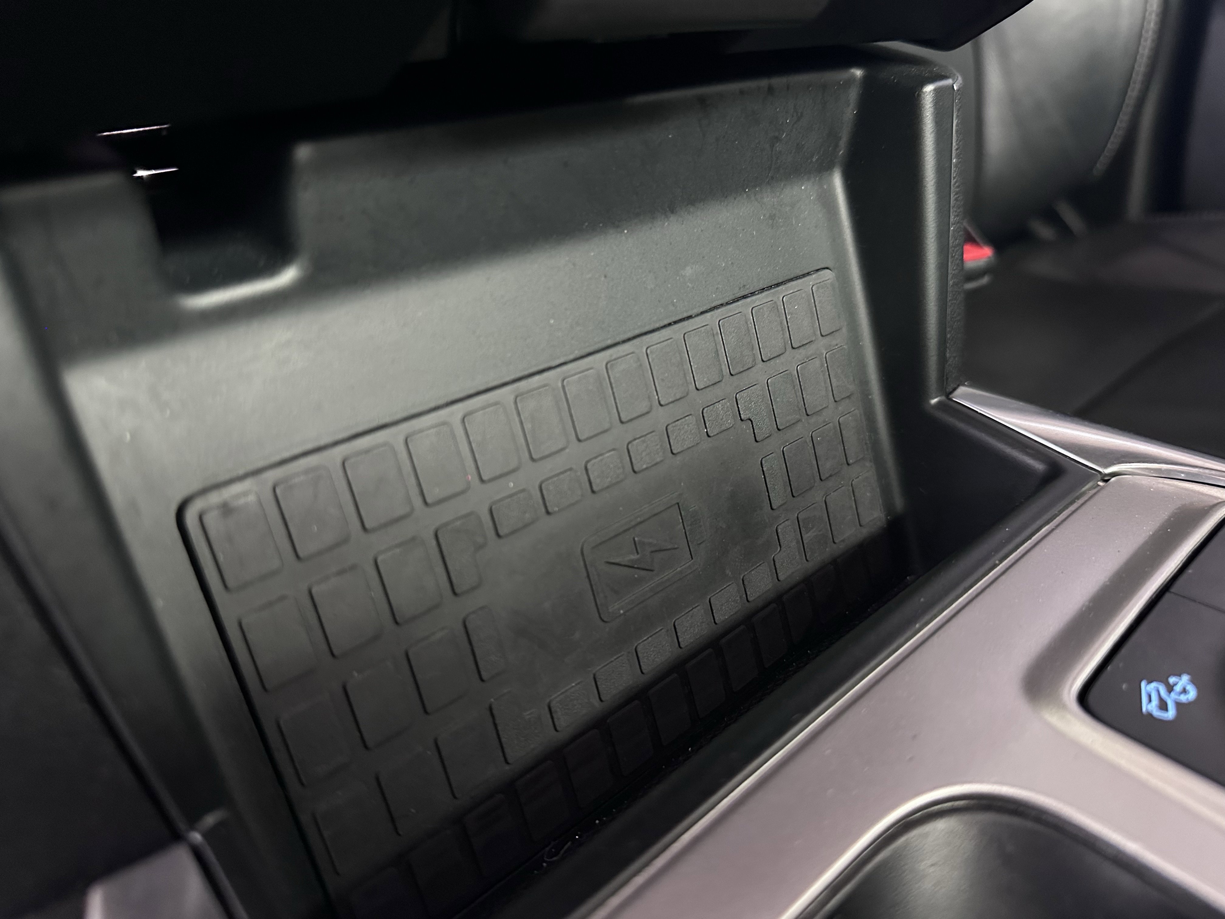 Used 2020 Ford Explorer ST w/ ST Street Pack image 44