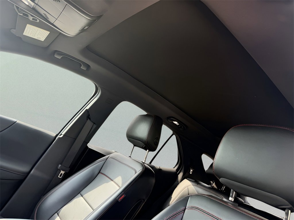 Used 2022 Chevrolet Equinox RS w/ RS Leather Package image 31