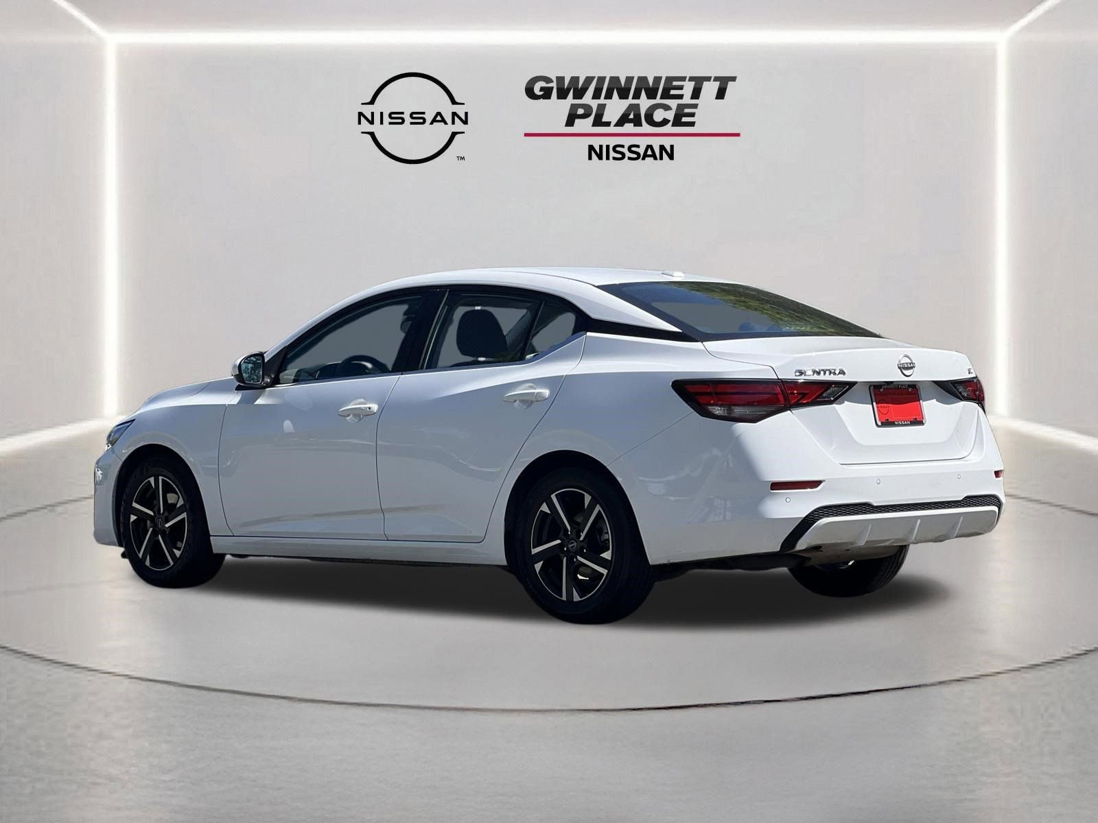 Used 2024 Nissan Sentra SV FWD image 20