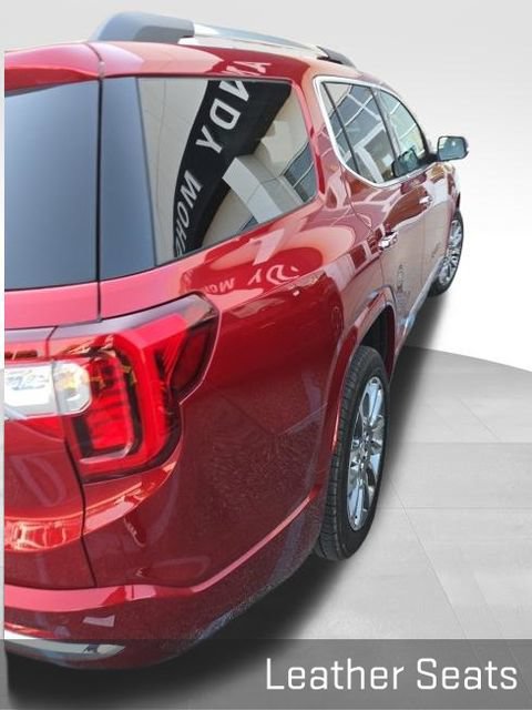 Used 2023 GMC Acadia Denali w/ Denali Ultimate Package AWD/4WD image 15