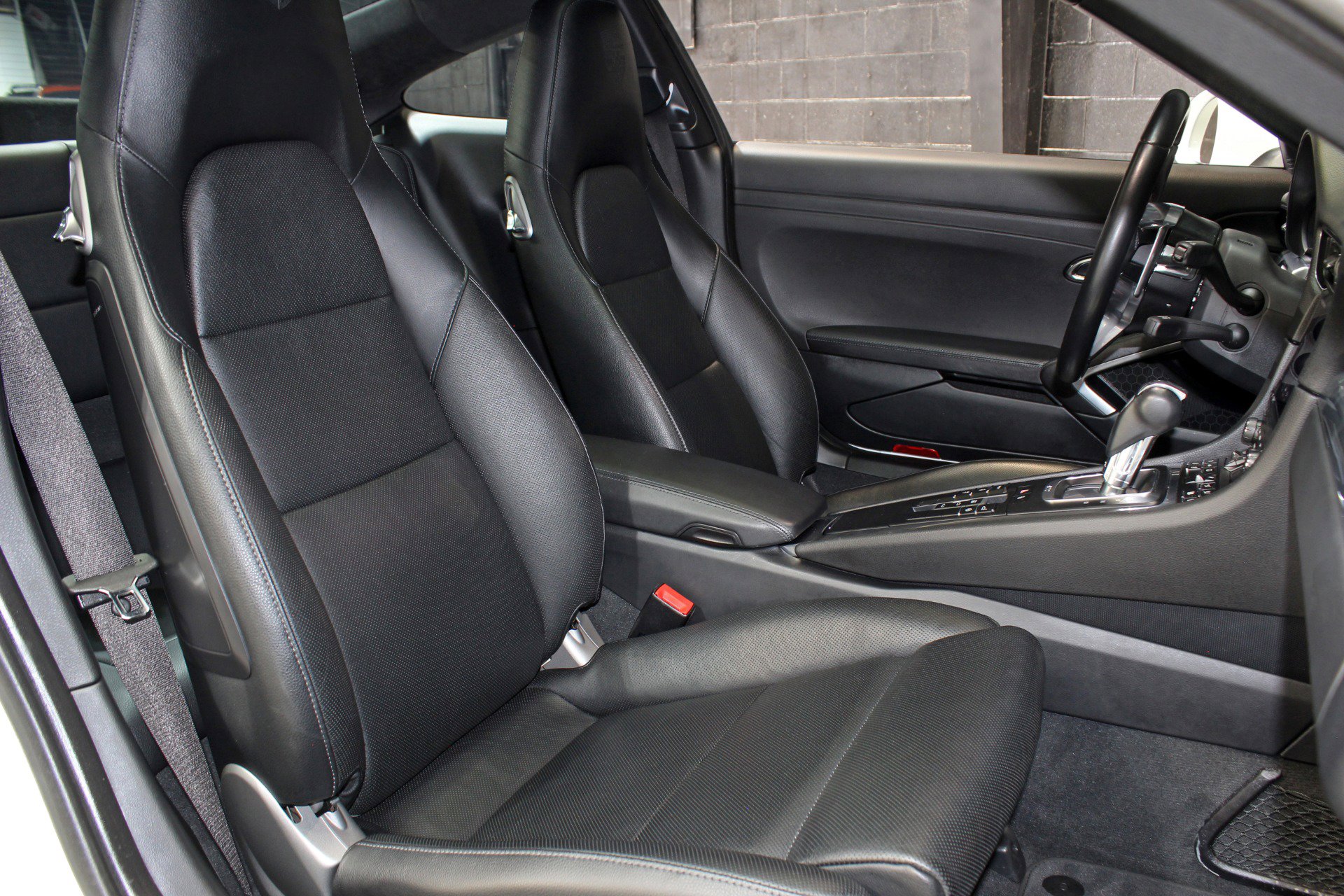 Used 2019 Porsche 911 Carrera RWD image 45