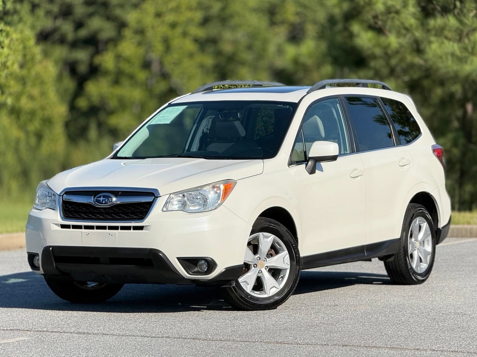 Used 2015 Subaru Forester 2.5i Limited AWD/4WD image 8