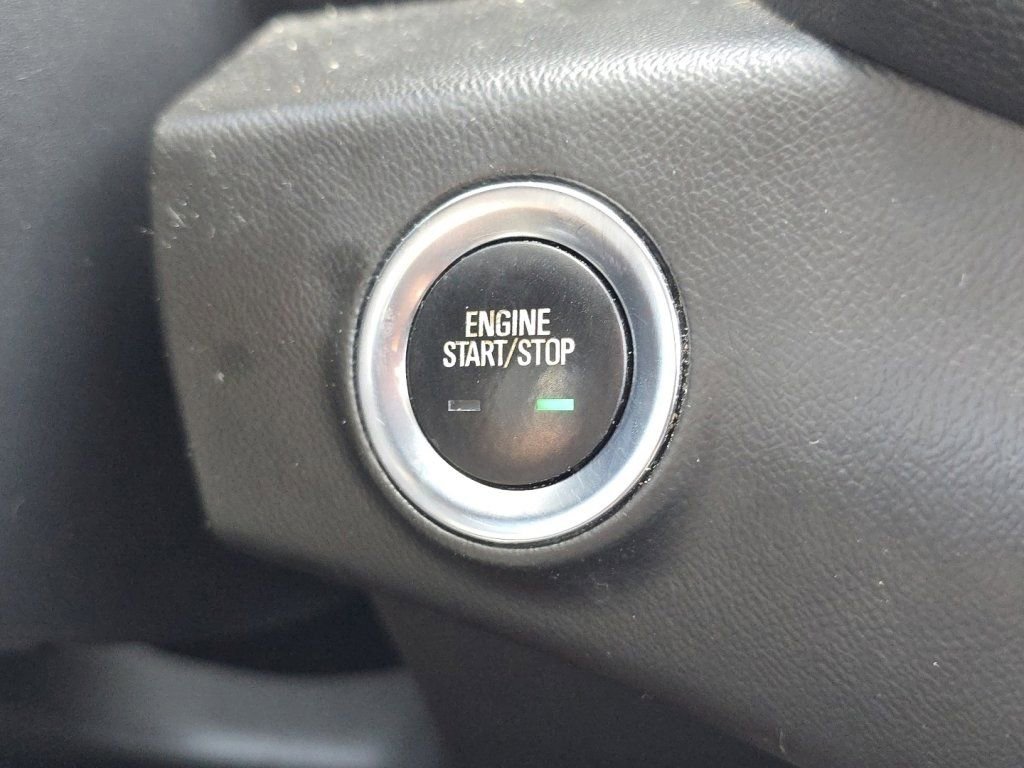 Used 2020 GMC Terrain SLT w/ Preferred Package AWD/4WD image 28