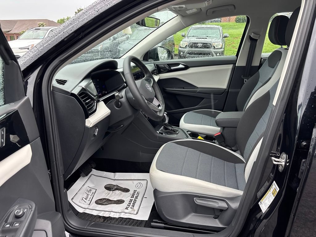 Used 2025 Volkswagen Taos S FWD image 14
