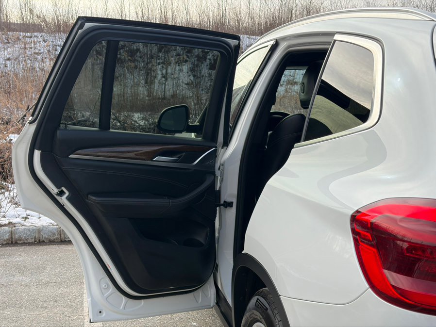 Used 2018 BMW X3 xDrive30i image 13