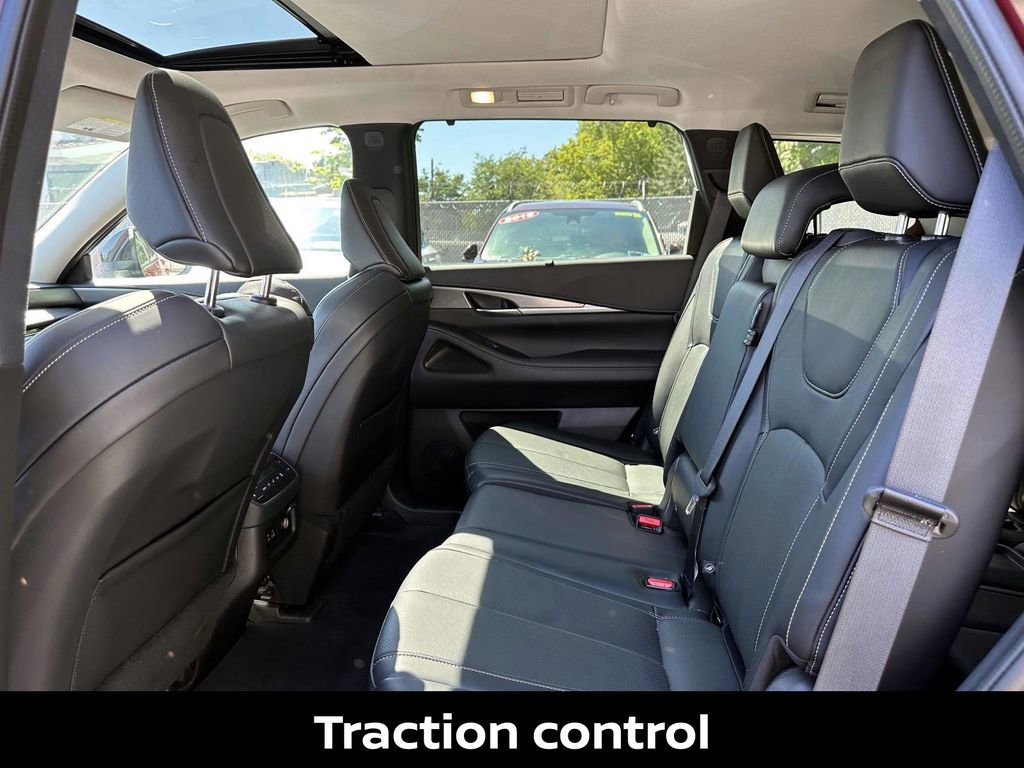 Used 2022 INFINITI QX60 Luxe w/ Cargo Package image 16