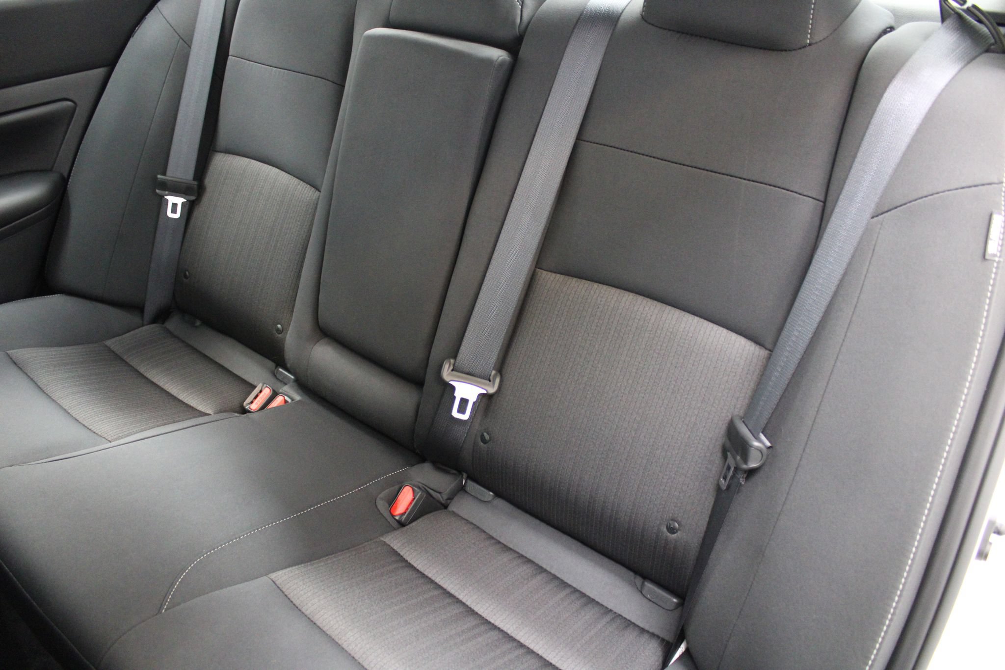 Used 2025 Nissan Altima 2.5 S FWD image 18