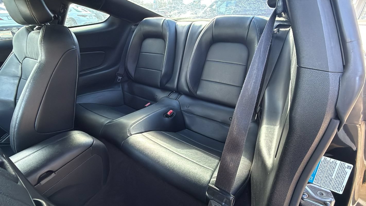 Used 2015 Ford Mustang GT Premium w/ GT Performance Package RWD image 11