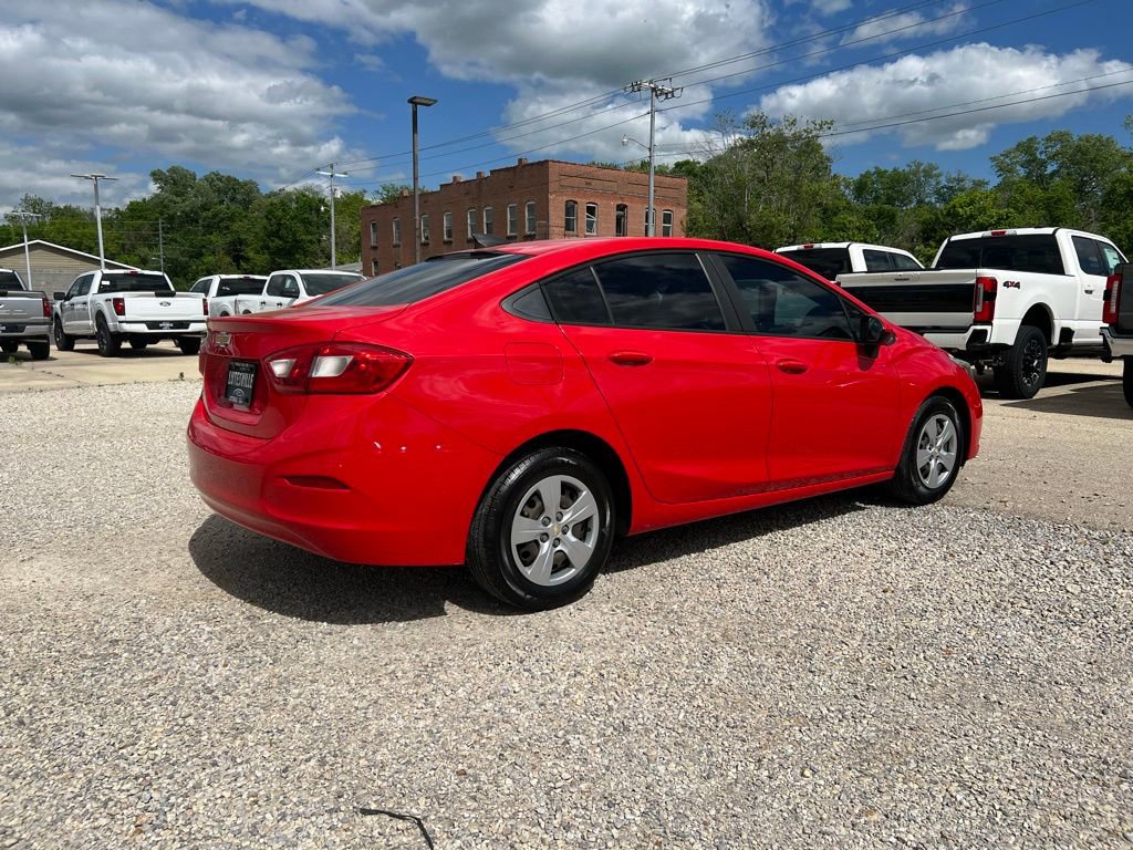 Used 2017 Chevrolet Cruze LS FWD image 8
