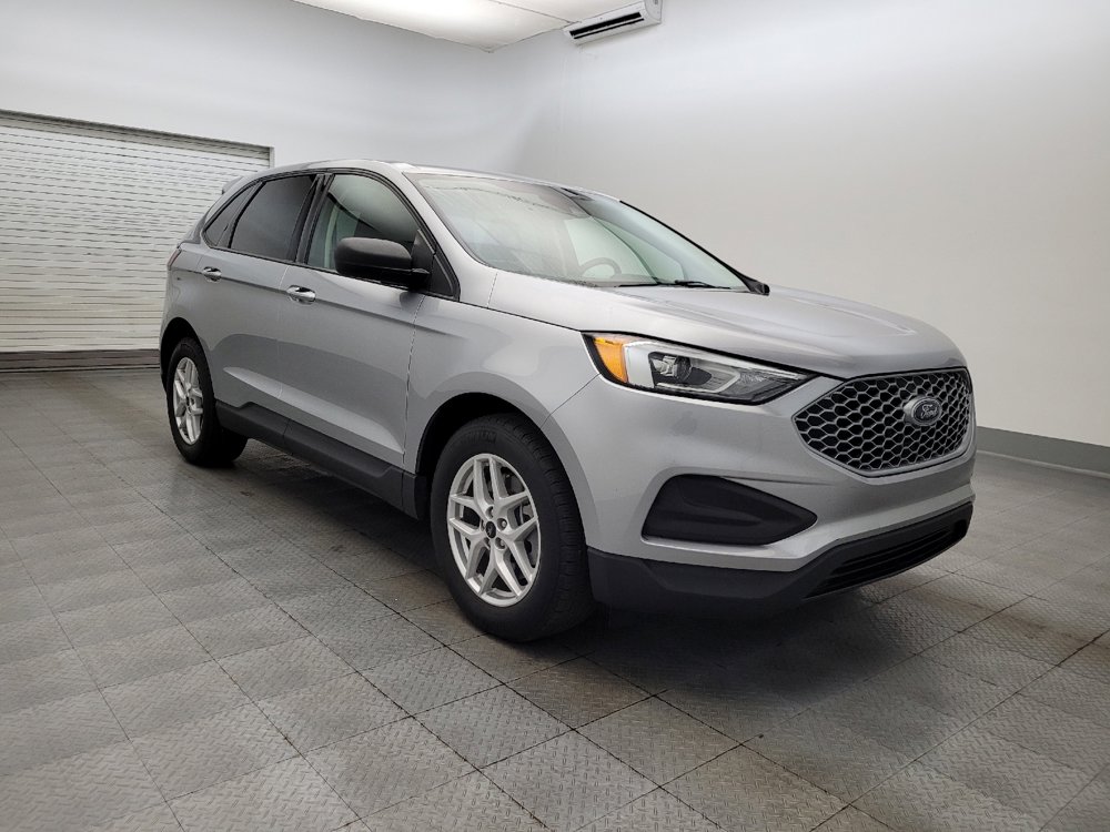Used 2023 Ford Edge SE image 13