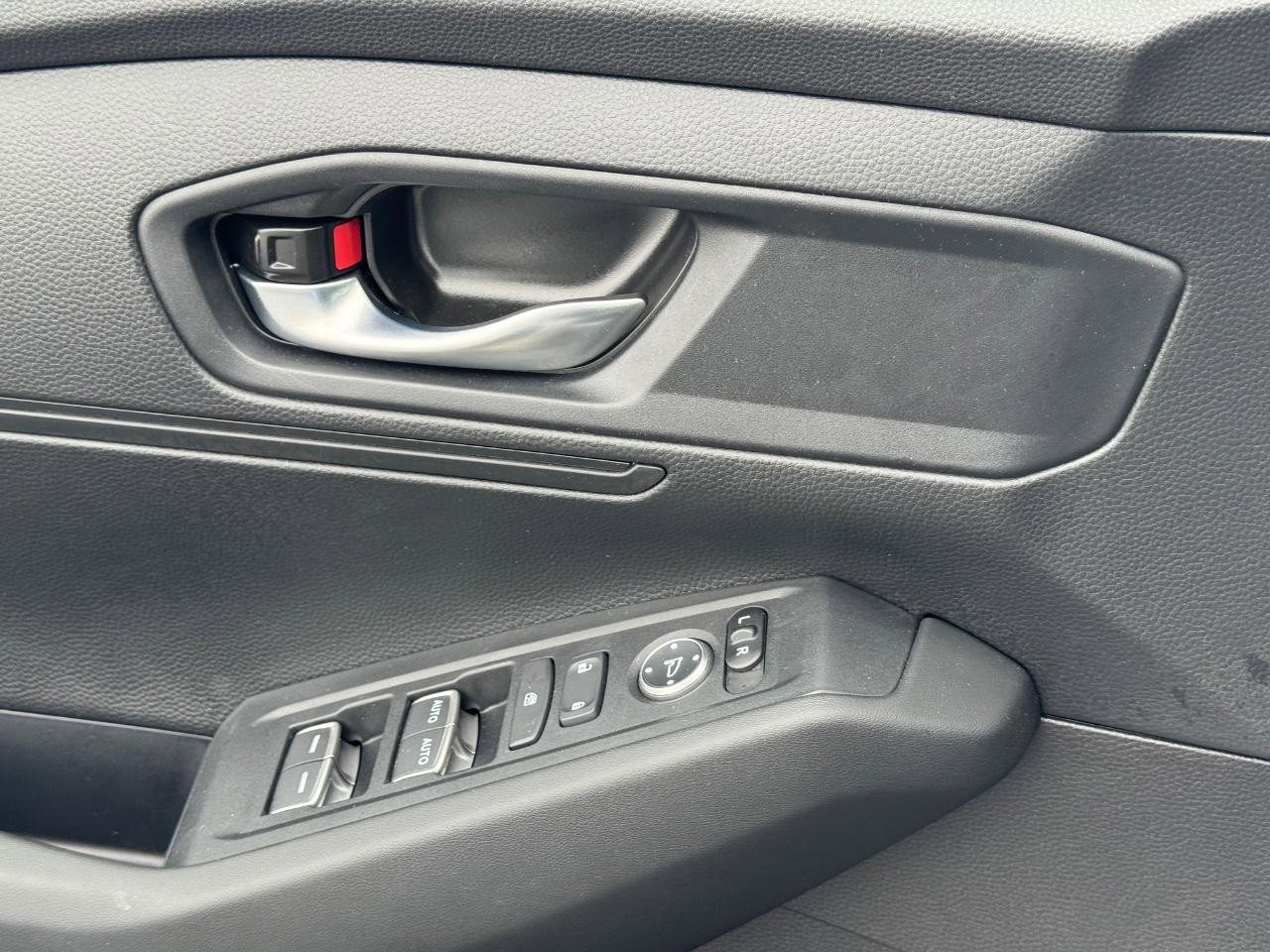 Certified 2025 Honda Accord LX image 23