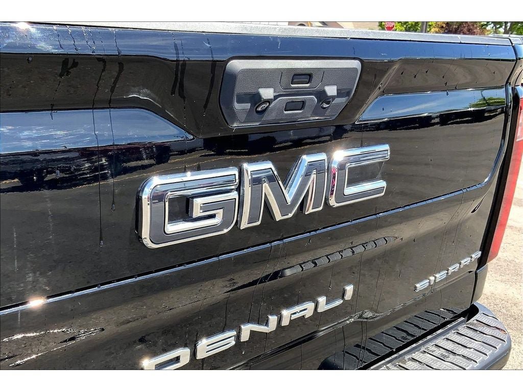 Used 2025 GMC Sierra 3500 Denali Ultimate AWD/4WD image 33