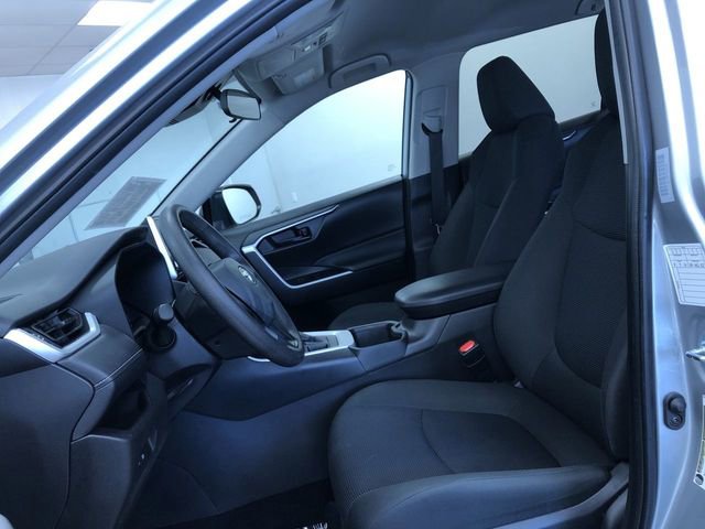 Certified 2025 Toyota RAV4 LE image 18