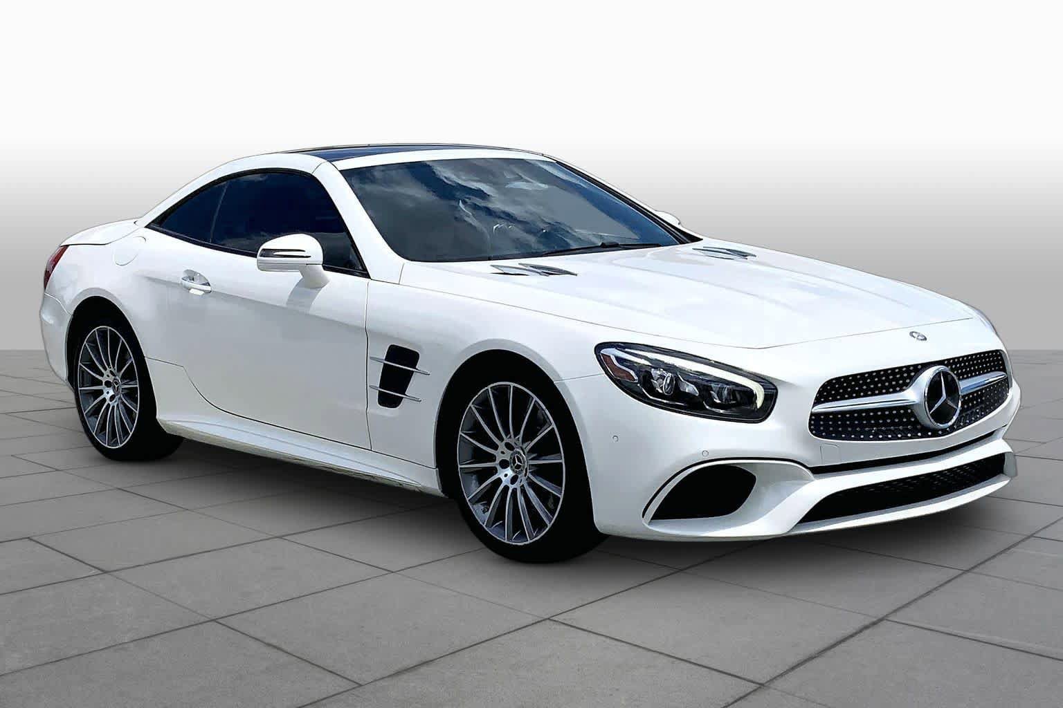 Used 2017 Mercedes-Benz SL 450 image 3