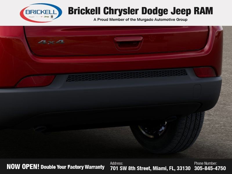 New 2026 Jeep Compass Latitude image 13