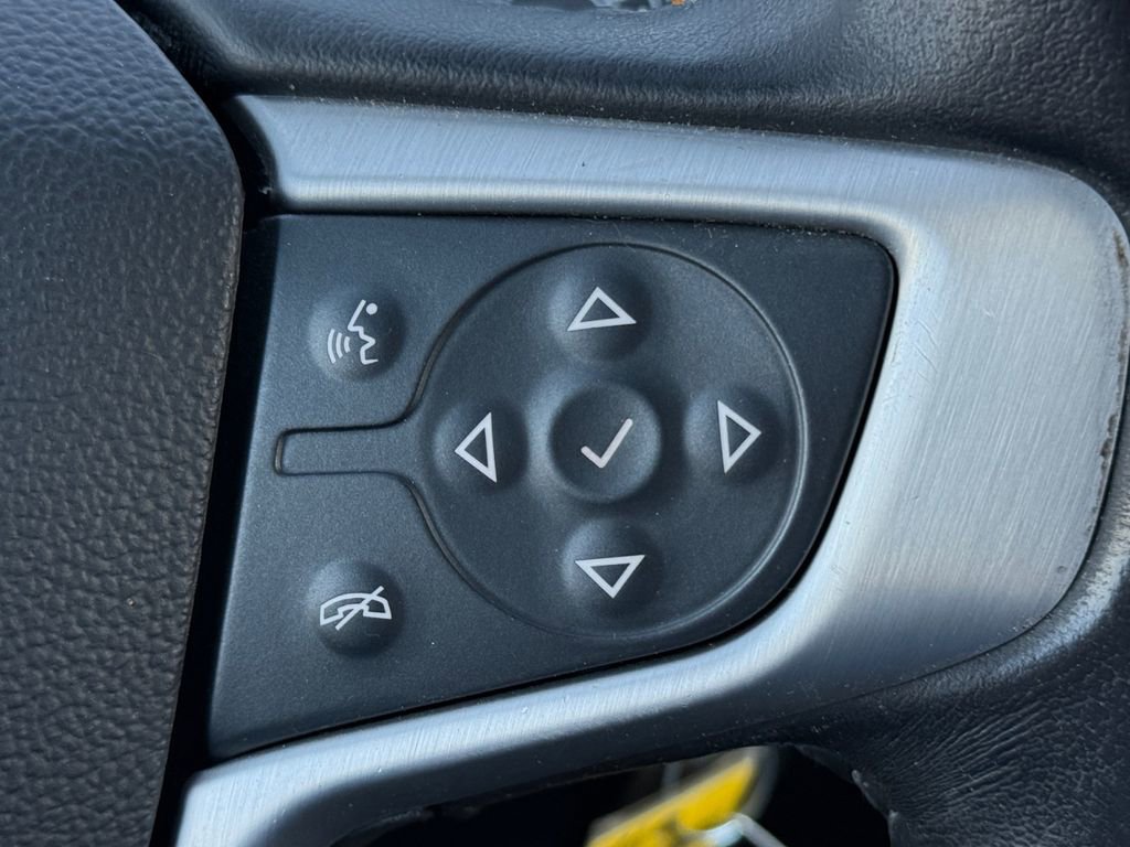 Used 2019 GMC Canyon SLE w/ Elevation Edition image 19