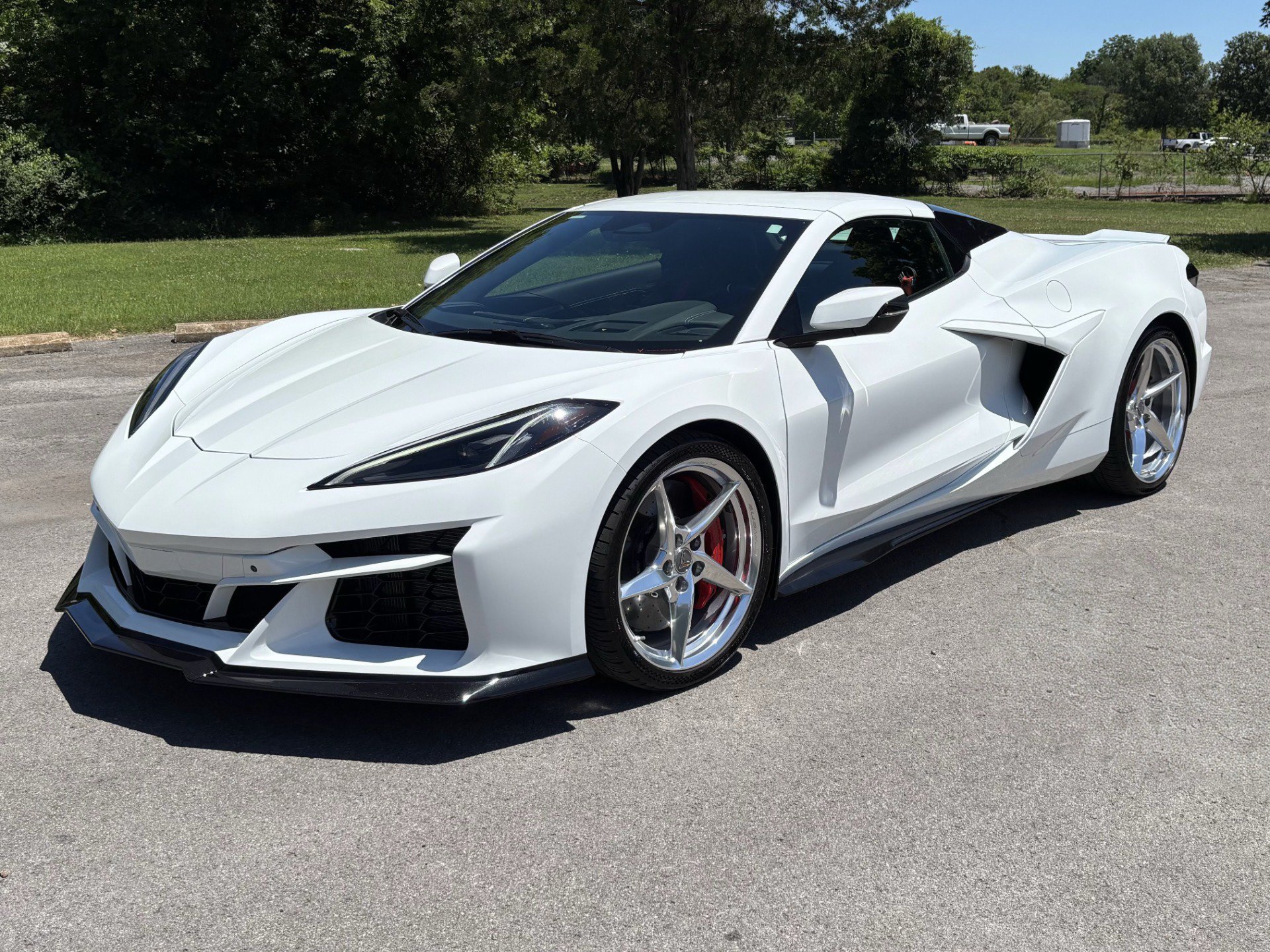 Used 2024 Chevrolet Corvette E-Ray AWD/4WD image 10