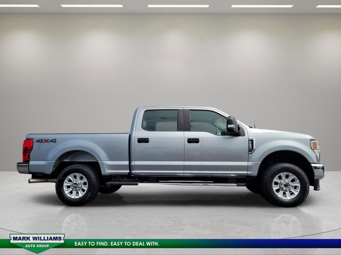 Used 2022 Ford F250 XL w/ STX Appearance Package AWD/4WD image 2