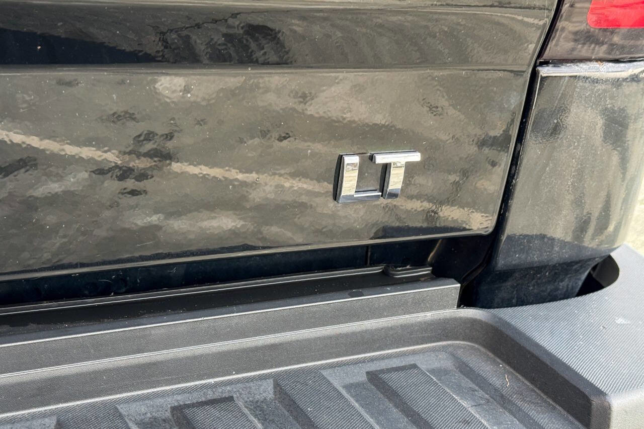 Used 2016 Chevrolet Silverado 2500 LT w/ Midnight Edition image 20