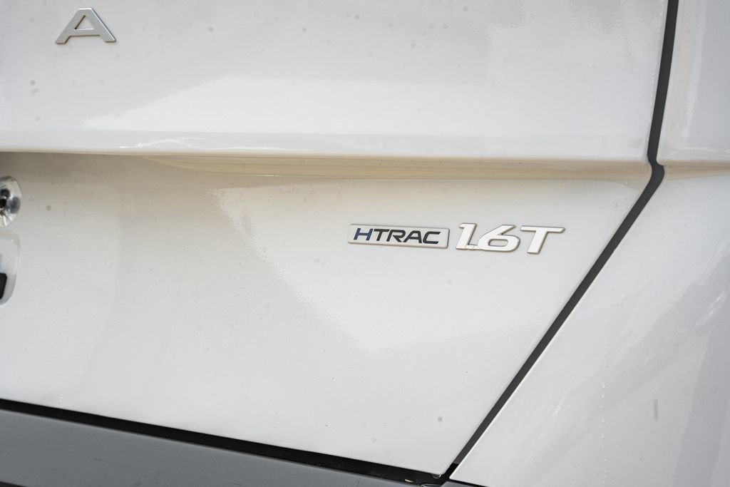 New 2026 Hyundai Kona SEL Premium image 7