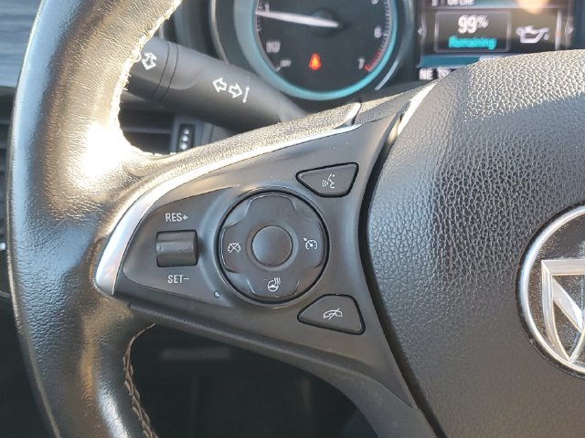 Certified 2018 Buick Envision Essence FWD image 22