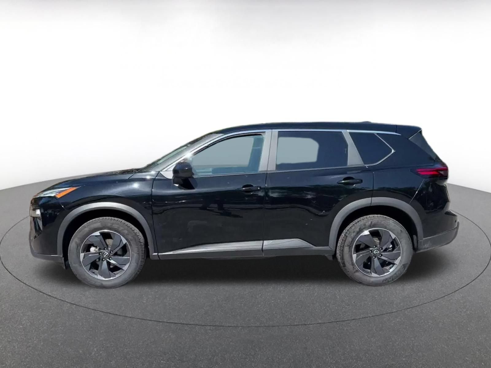 Used 2025 Nissan Rogue SV AWD/4WD image 8