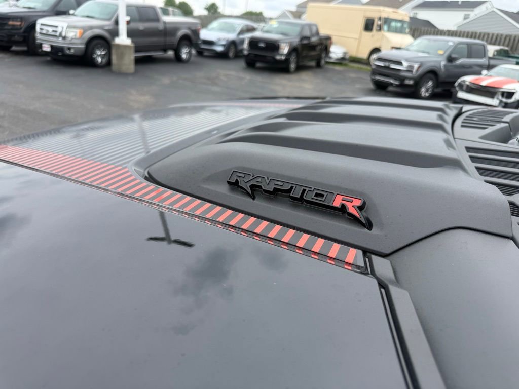 Used 2025 Ford F150 Raptor w/ Equipment Group 803A Raptor R AWD/4WD image 11