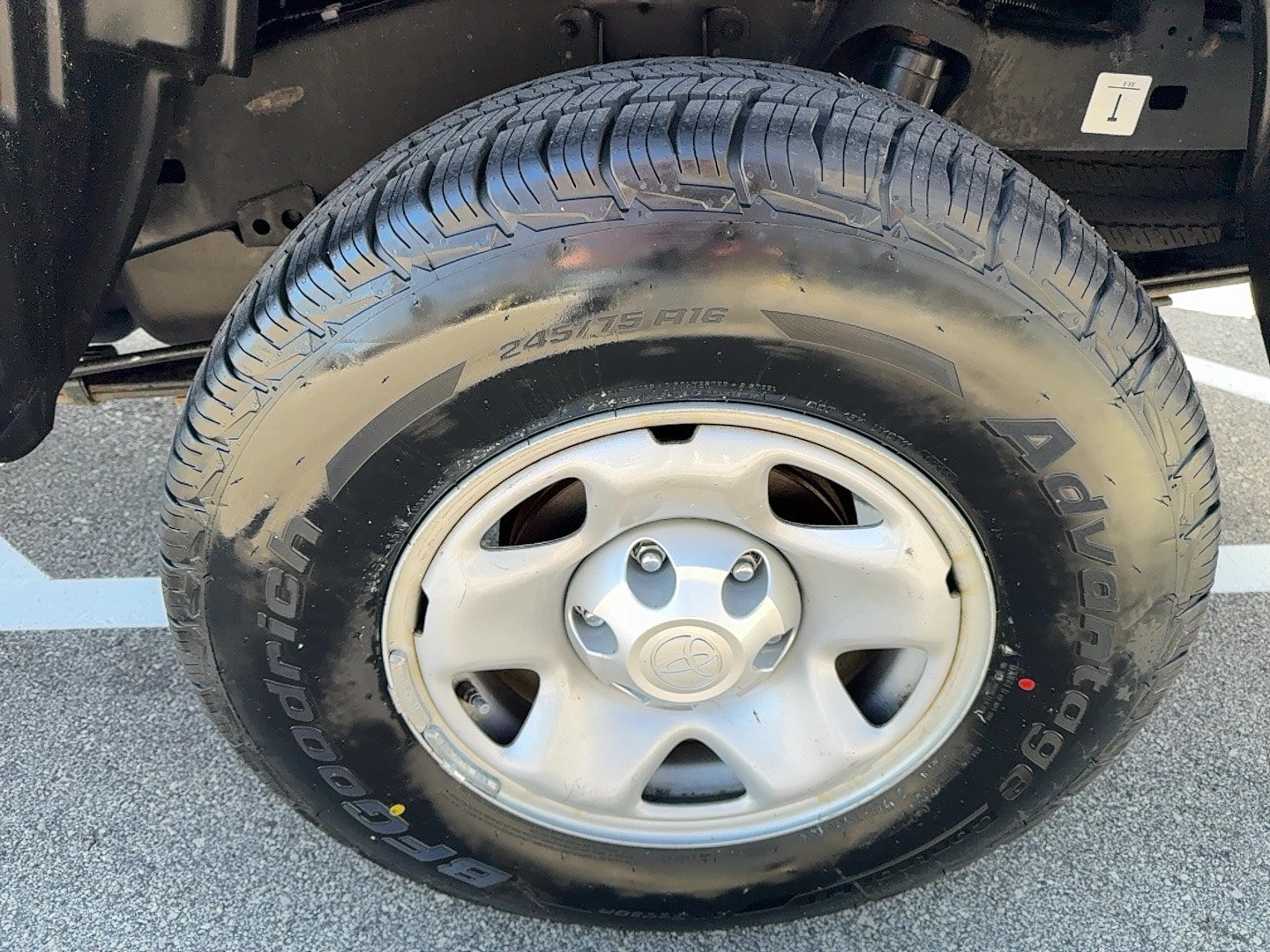 Used 2022 Toyota Tacoma 2WD Access Cab image 11