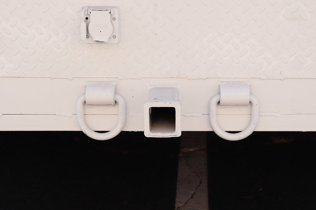 Used 2019 Isuzu NPR HD image 34