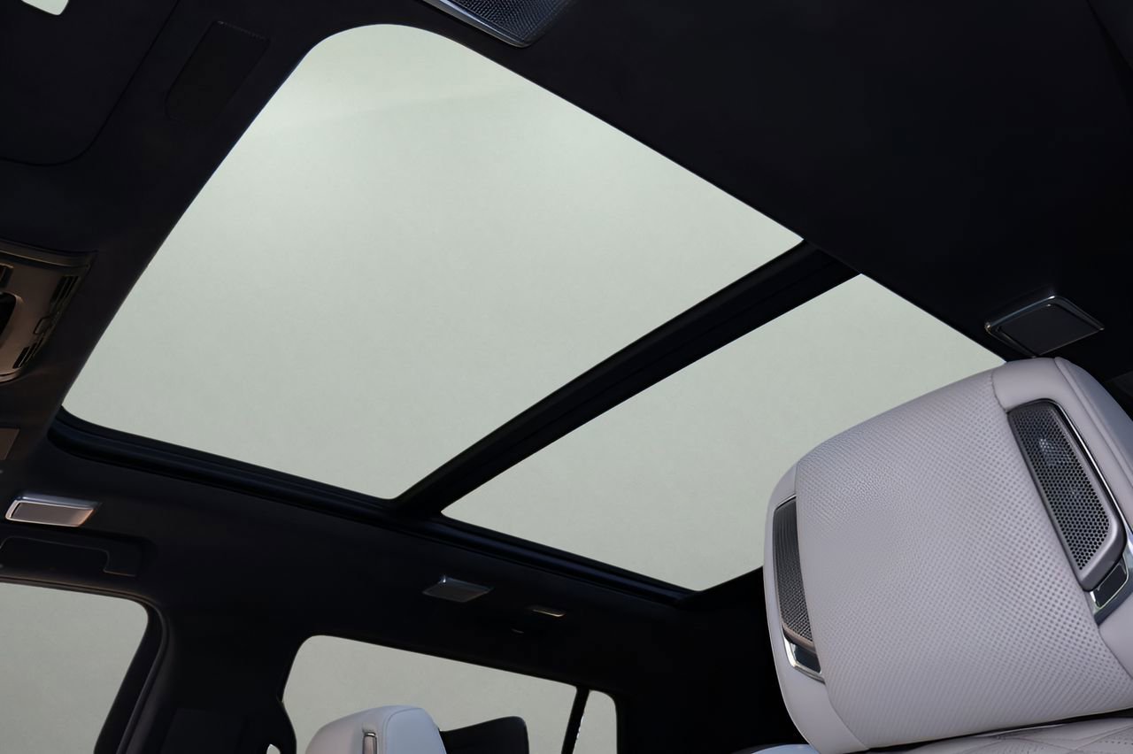 Certified 2025 Cadillac Escalade Sport Platinum image 30