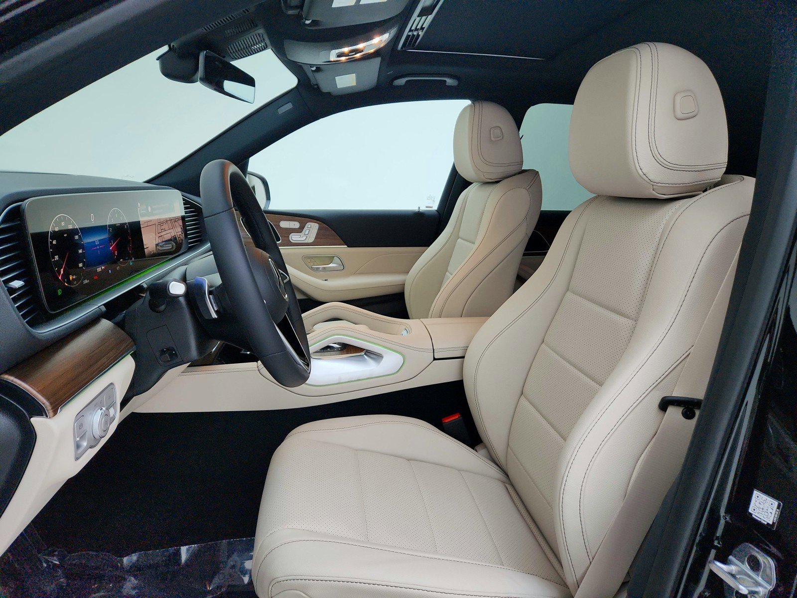 Certified 2025 Mercedes-Benz GLE 350 4MATIC image 10