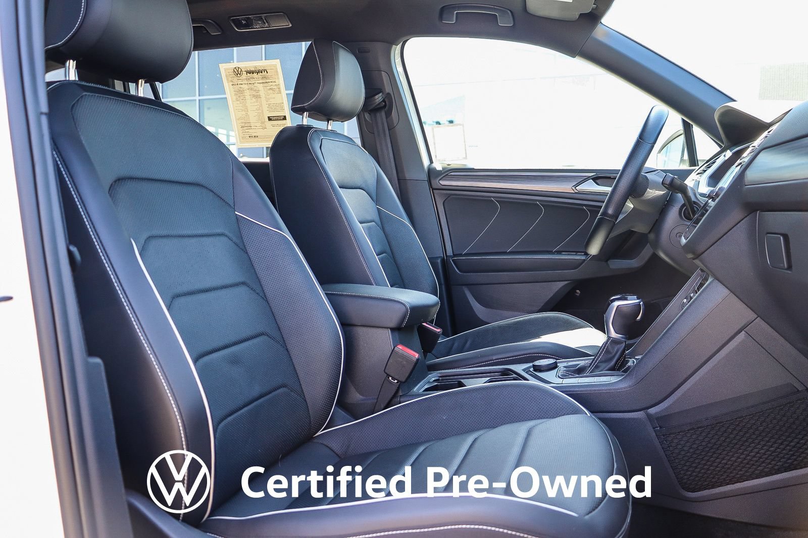 Used 2024 Volkswagen Tiguan SEL R-Line AWD/4WD image 18