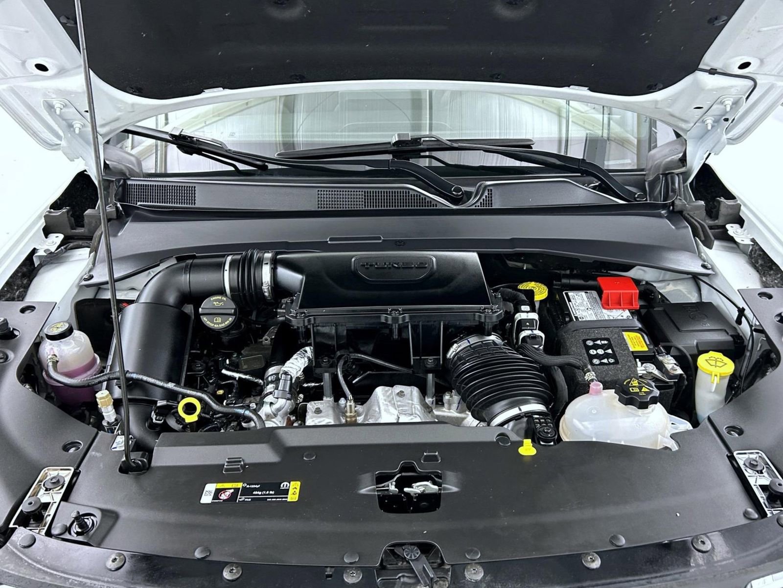 Certified 2025 Jeep Compass Limited AWD/4WD image 24