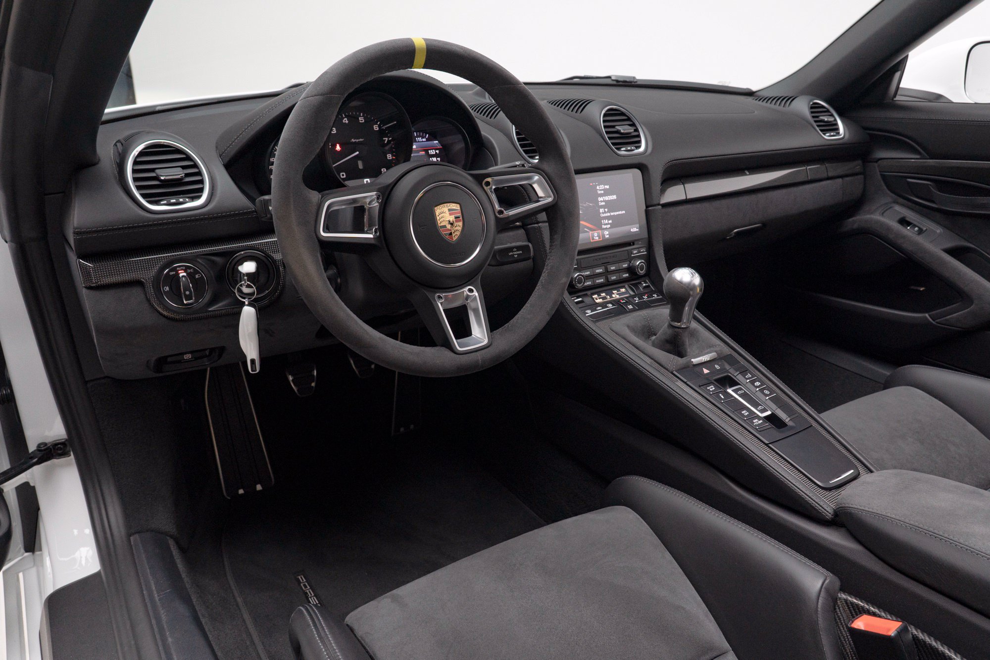 Used 2020 Porsche 718 Boxster Spyder RWD image 12
