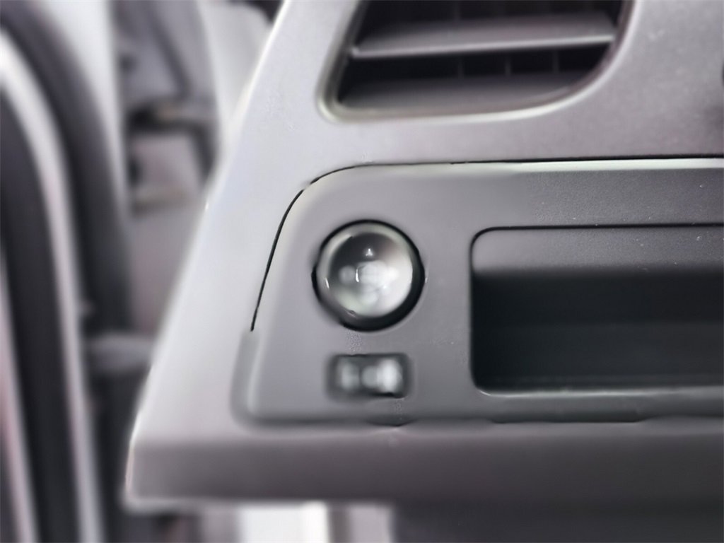 Used 2018 Chevrolet Corvette Stingray Coupe w/ 1LT image 15