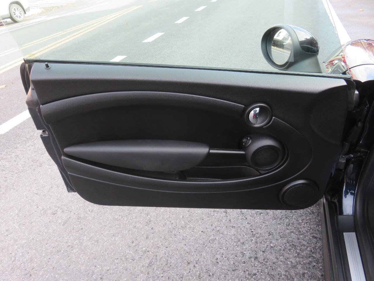 Used 2012 MINI Cooper Hardtop image 22