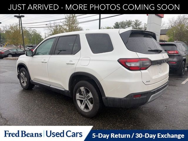 Used 2023 Honda Pilot EX-L image 6