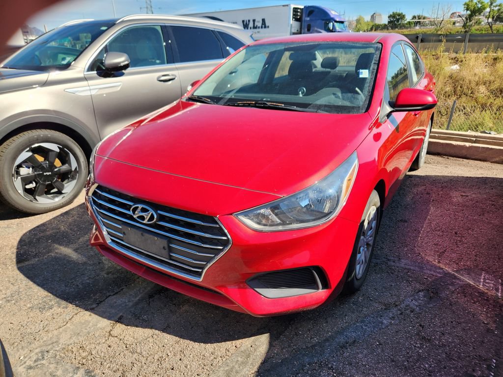 Used 2020 Hyundai Accent SE FWD image 3