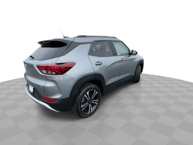 Used 2023 Chevrolet TrailBlazer LT FWD image 8