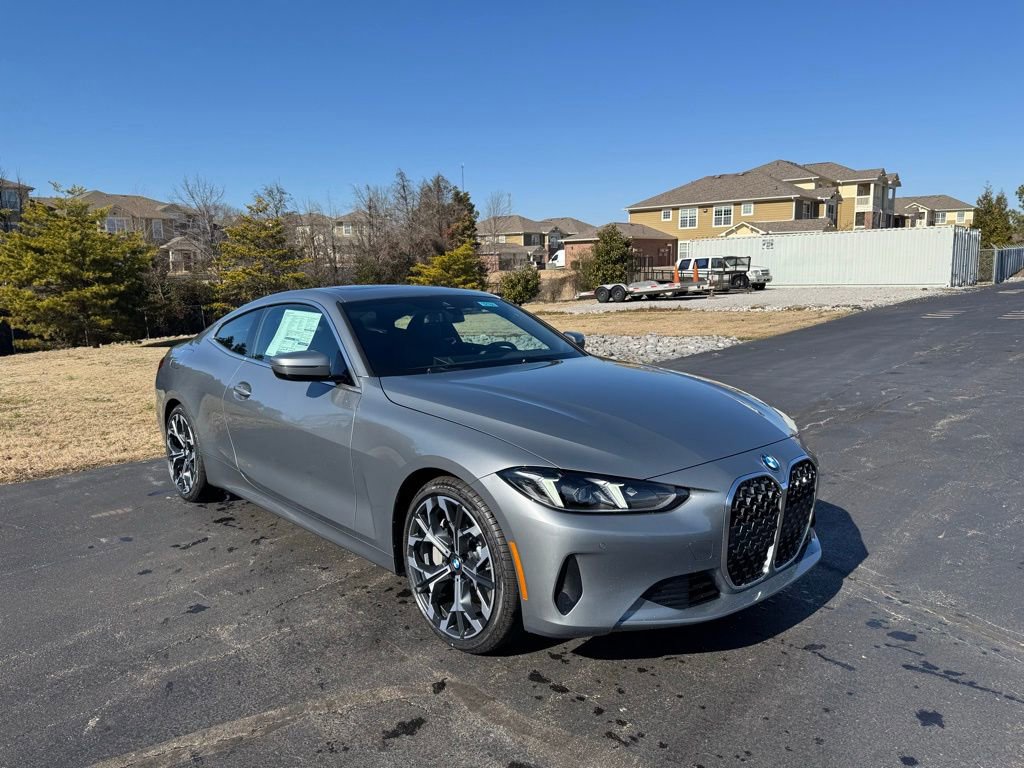 Used 2025 BMW 430i Coupe w/ Convenience Package image 8