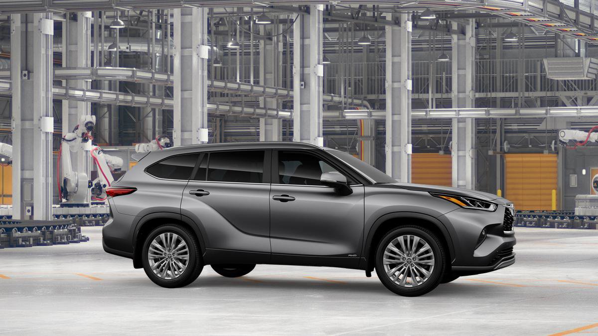 New 2026 Toyota Highlander Platinum image 13